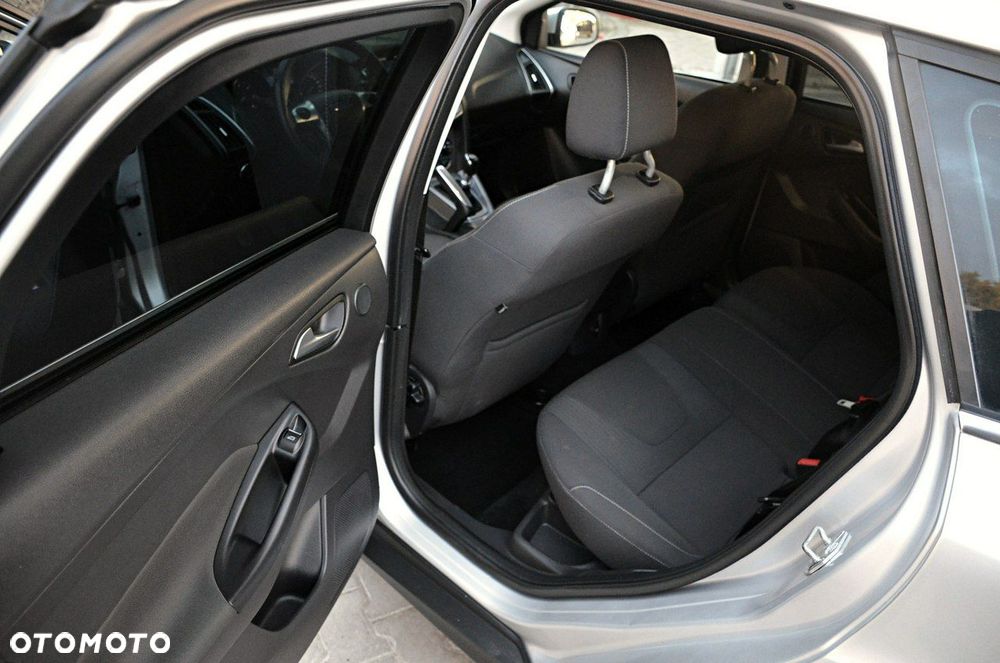 Ford Focus - 14