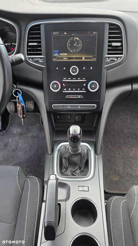 Renault Megane ENERGY TCe 100 INTENS - 32