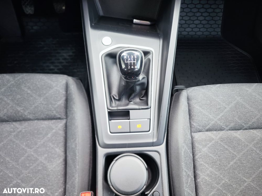 Volkswagen Golf 1.0 TSI Comfortline - 18