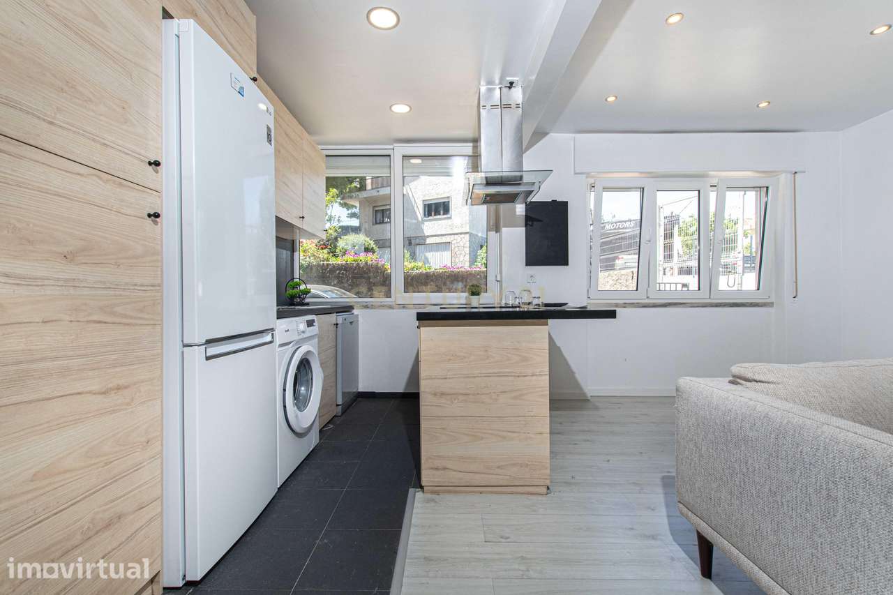 Apartamento T2 Parcialmente Remodelado | Algueirão – Mem Martins - Grande imagem: 5/27