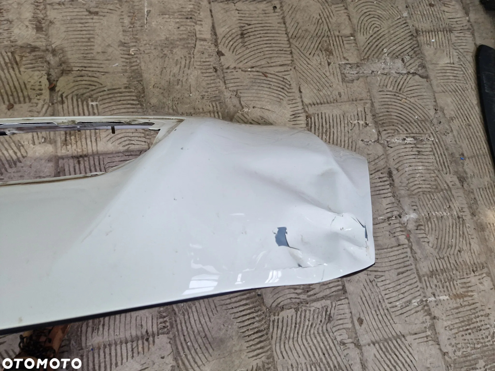 Mazda 3 BL MPS 09- maska - 4