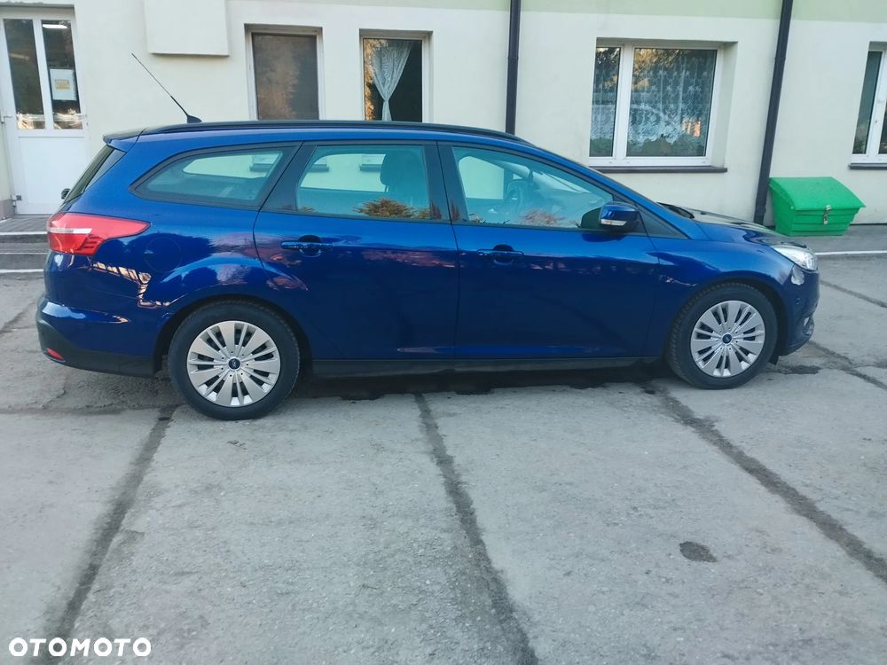 Ford Focus 1.5 TDCi DPF Start-Stopp-System Trend - 9