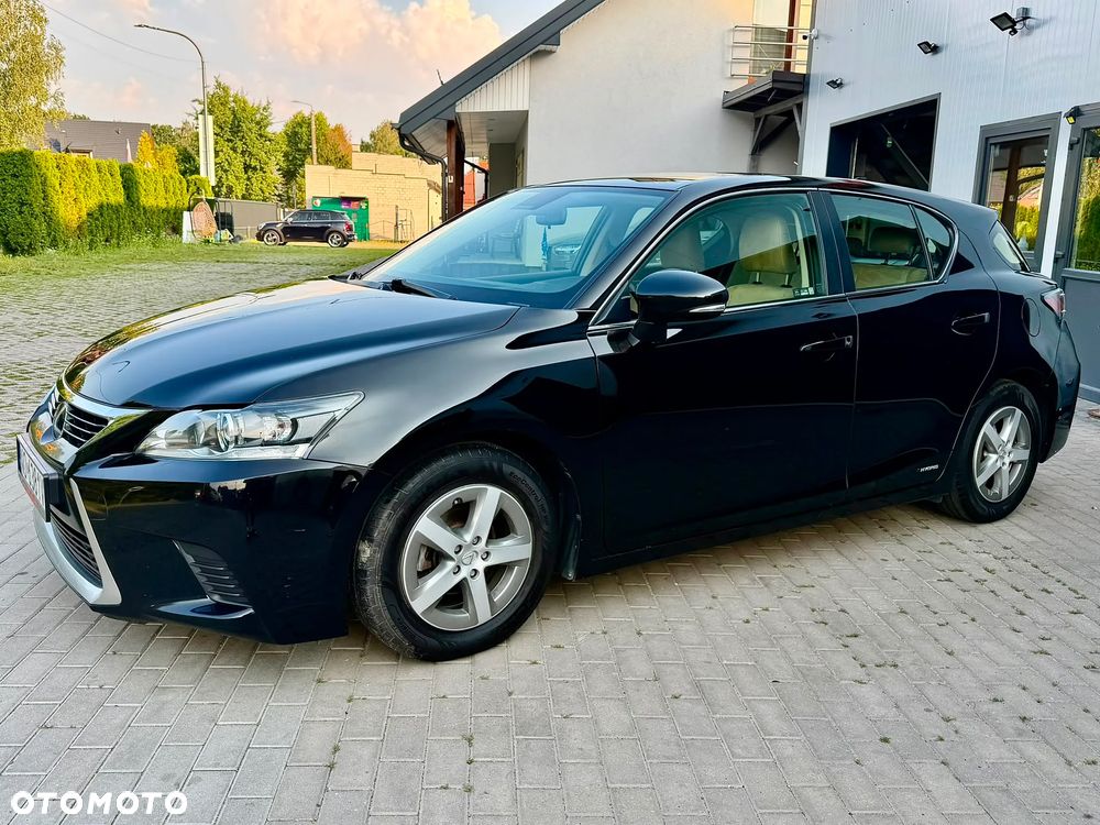 Lexus CT 200h Elite - 13