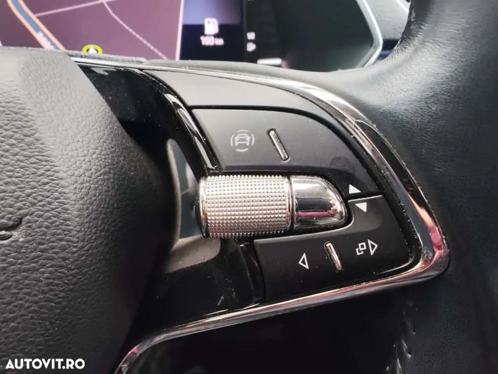 Skoda Superb 2.0 TSI DSG Style - 26