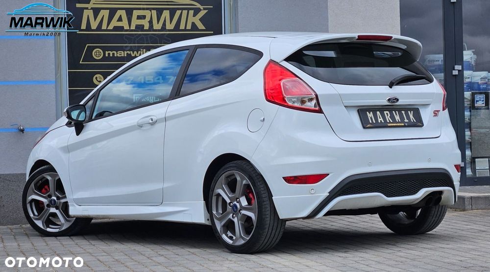 Ford Fiesta - 18