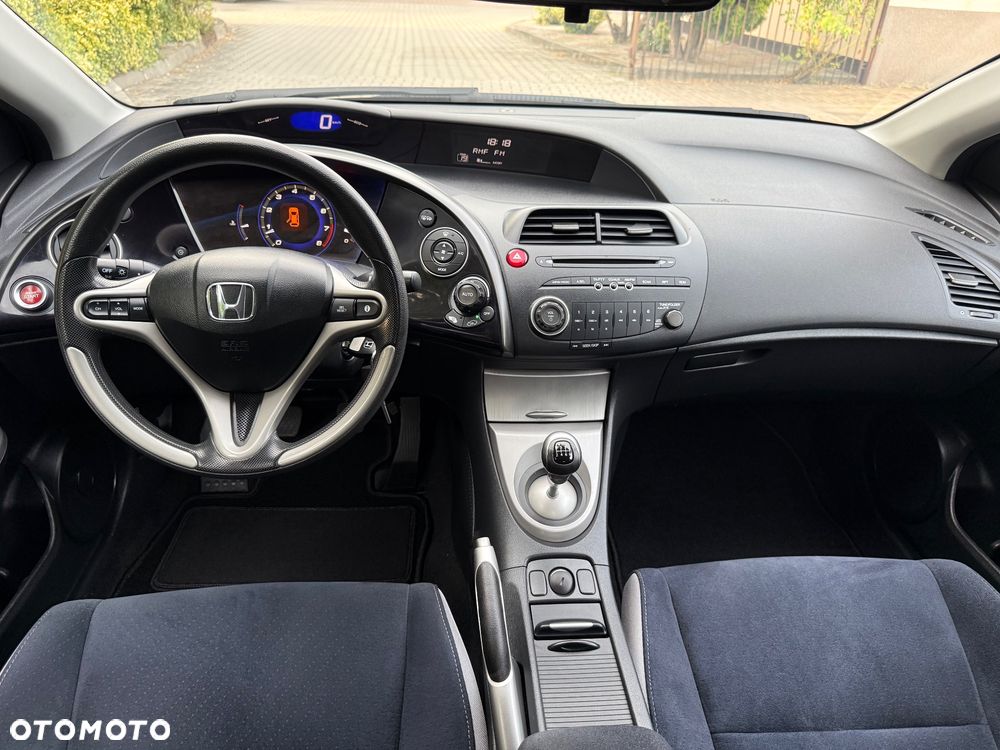 Honda Civic - 24