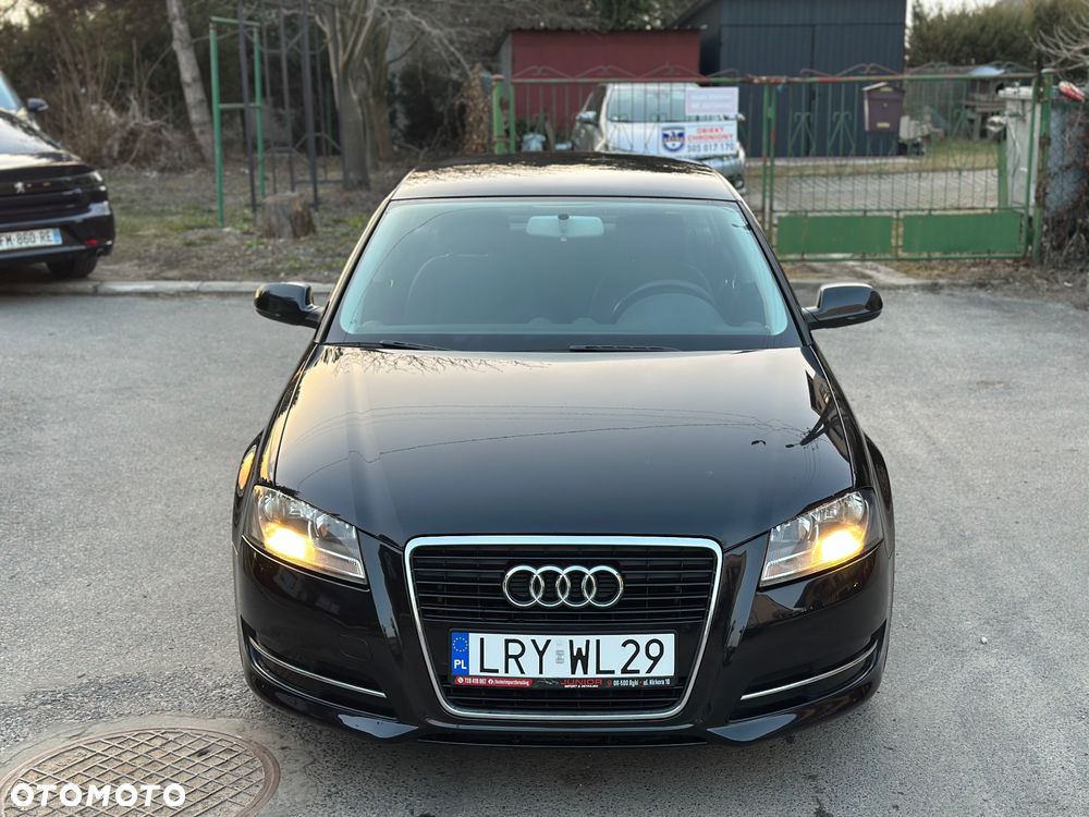 Audi A3 Sportback 1.6 TDI DPF Attraction - 15