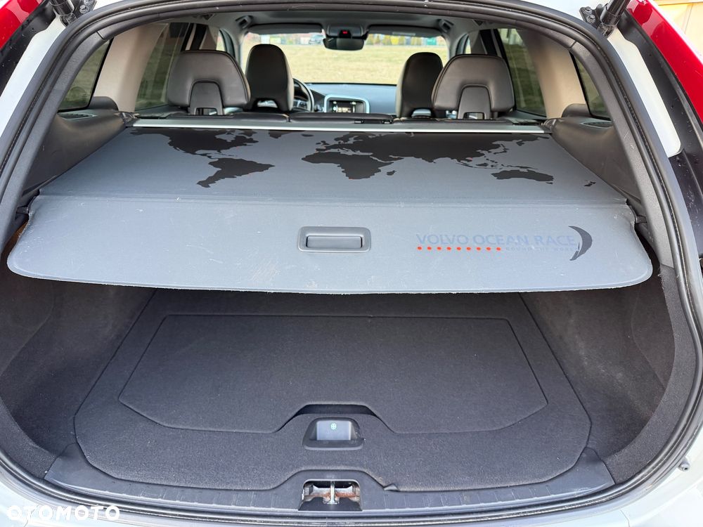 Volvo XC 60 D3 Ocean Race - 32