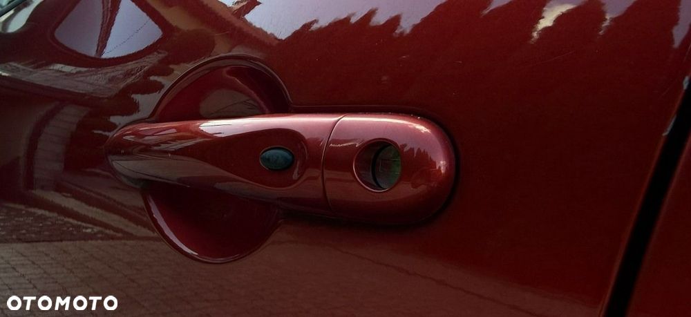 Renault Clio - 10