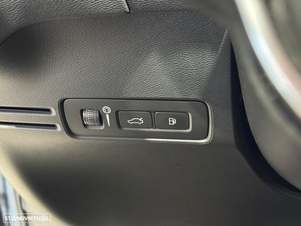 Volvo XC 40 1.5 T5 PHEV Inscription - 17