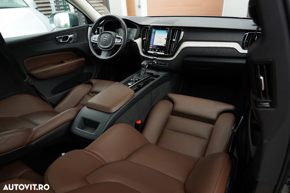 Volvo XC 60 B5 D AWD Geartronic Inscription - 11