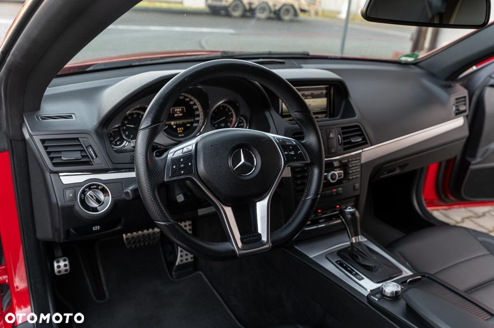 Mercedes-Benz Klasa E - 19