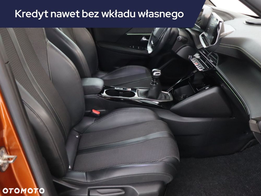 Peugeot 2008 - 11