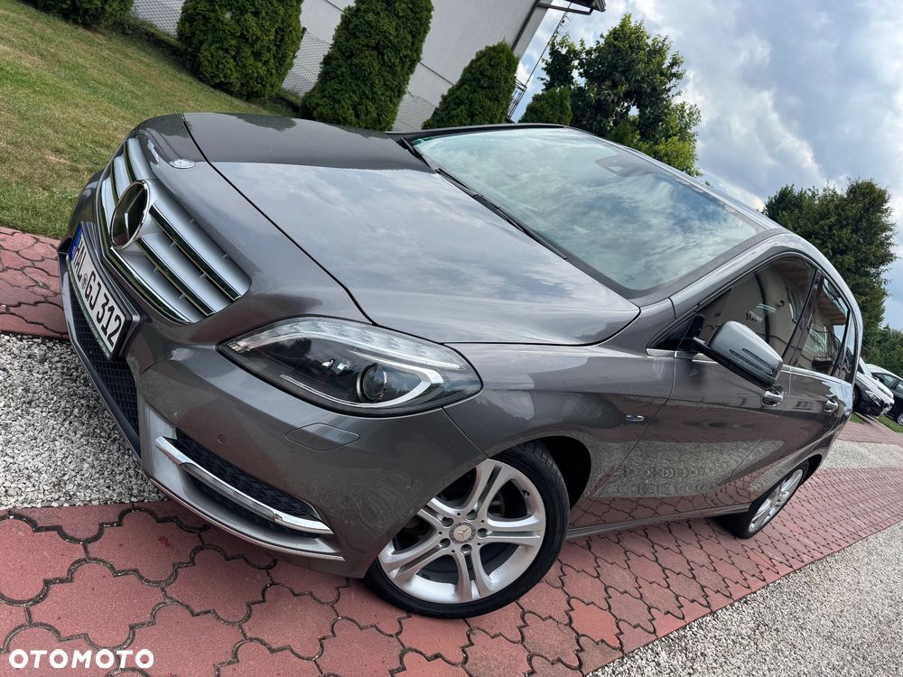 Mercedes-Benz Klasa B 180 CDI (BlueEFFICIENCY) - 1