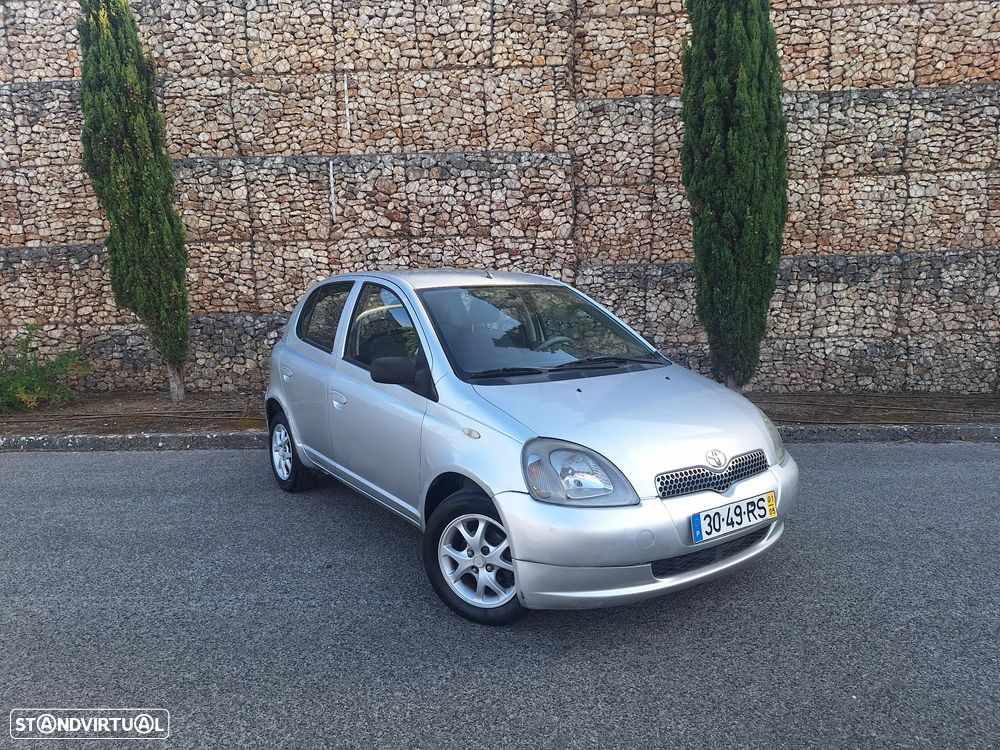 Toyota Yaris 1.0 Luna - 19