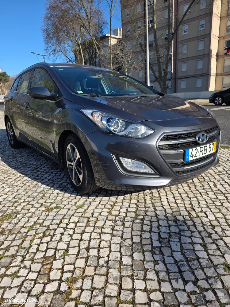Hyundai i30 CW - 9