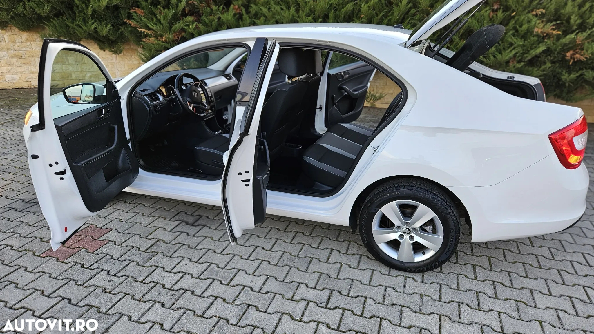 Skoda RAPID - 4