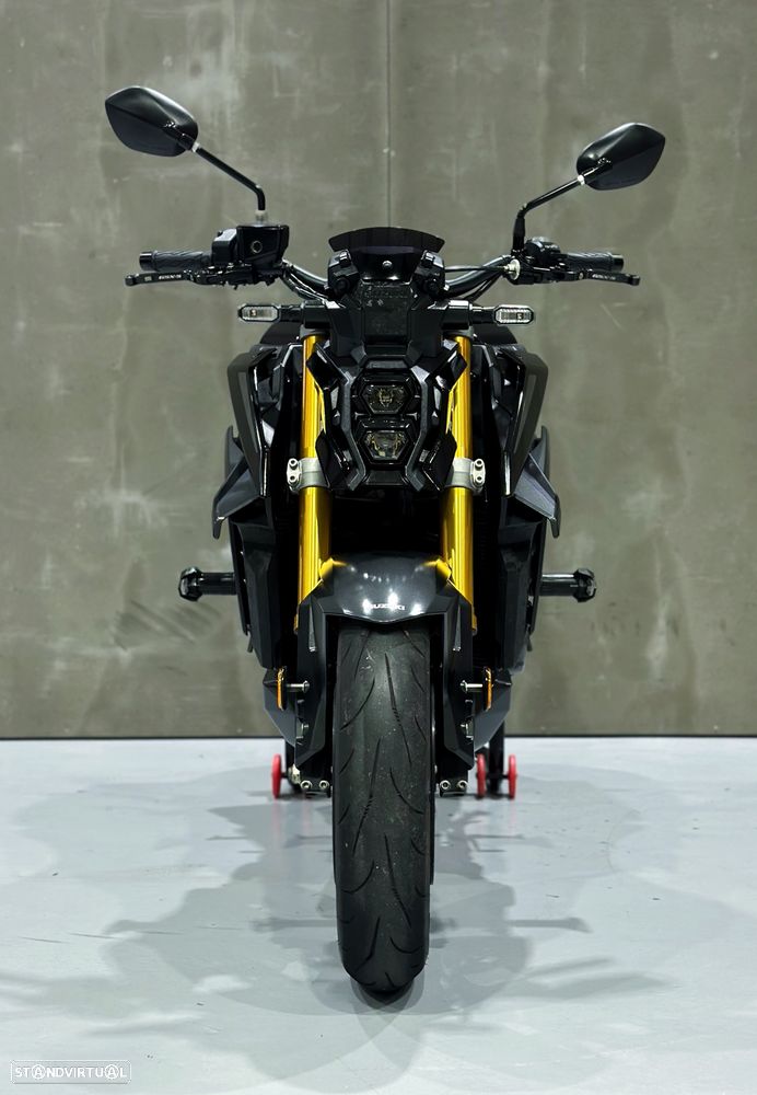 Suzuki GSX 1000 S - 3