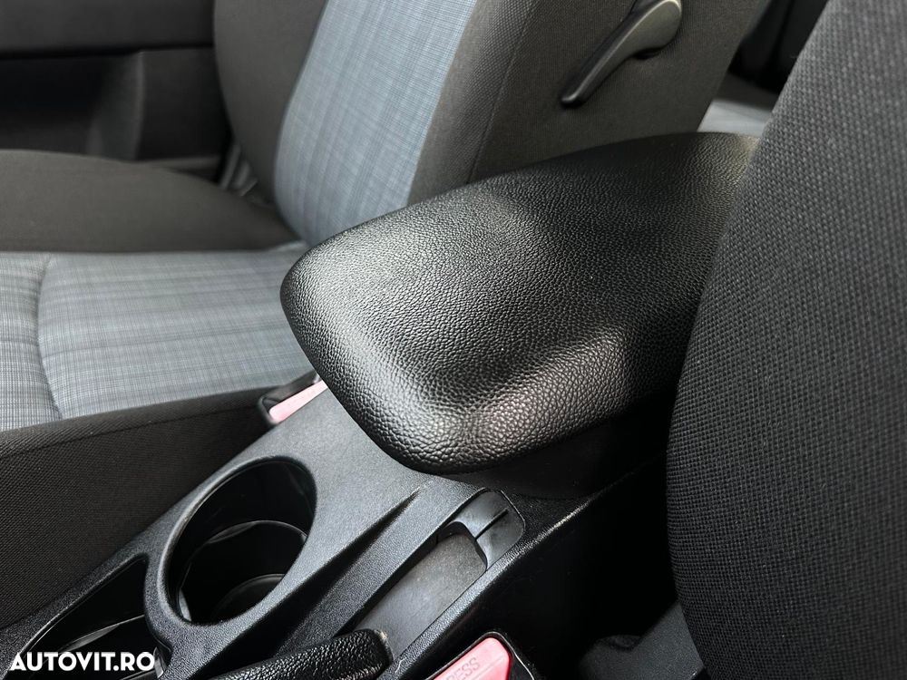 Kia Ceed - 17