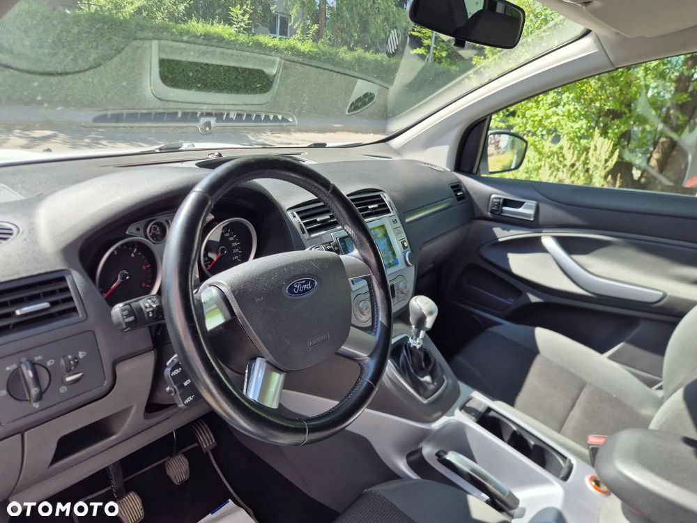 Ford Kuga 2.0 TDCi Trend - 10