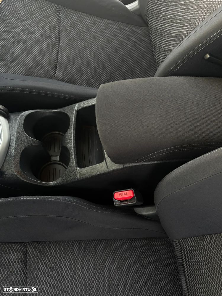 Nissan Qashqai 1.5 dCi N-Connecta 18 RS - 22