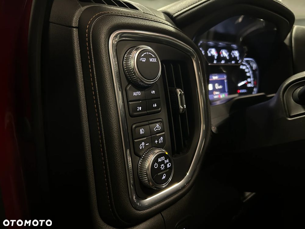 GMC Sierra - 14