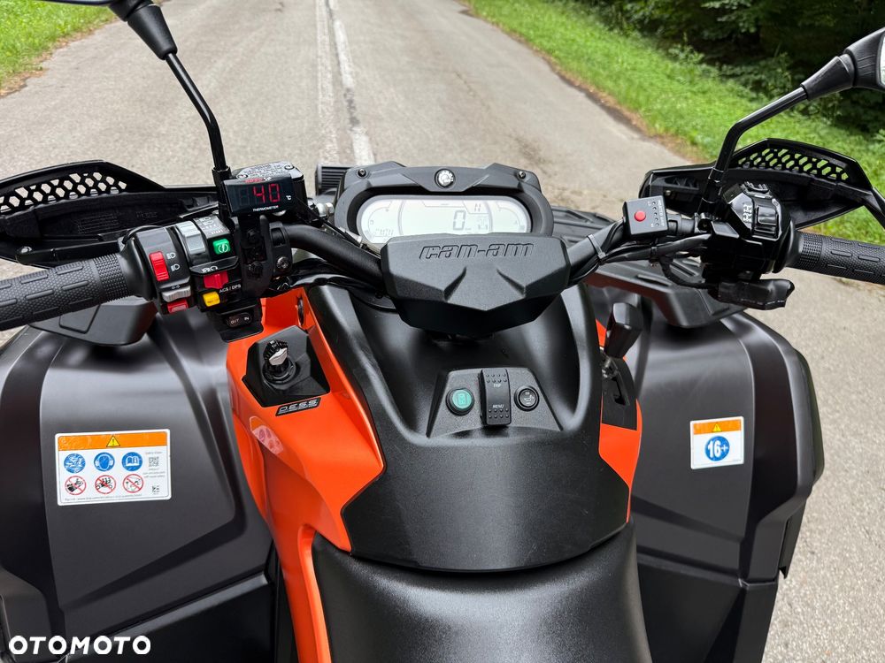 Can-Am Outlander Max - 30