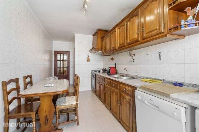 Apartamento T3 no Centro de Vila Verde - Grande imagem: 3/10