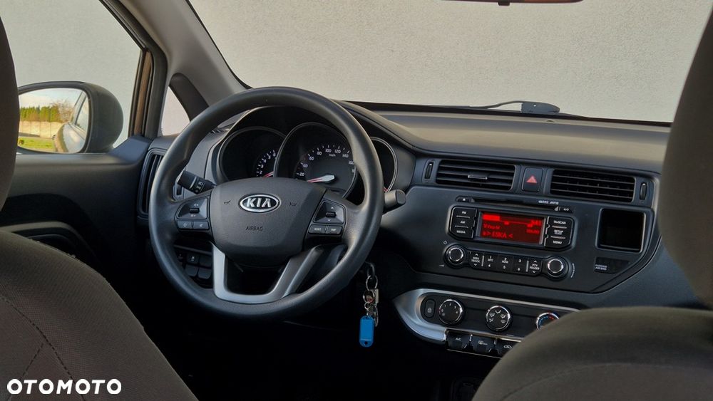 Kia Rio 1.2 L - 20