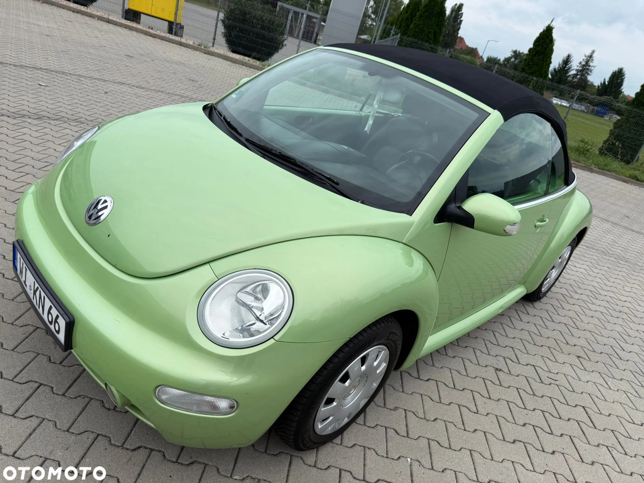 Volkswagen New Beetle Cabriolet 2.0 United - 8