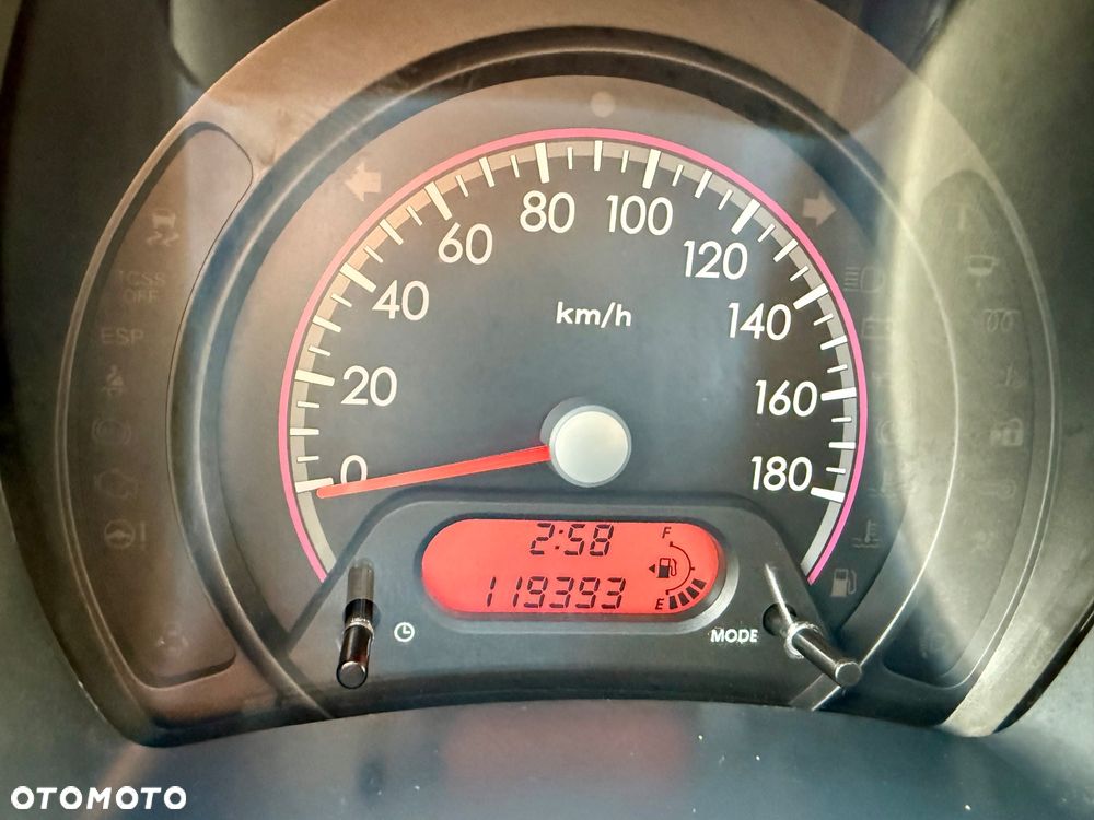 Suzuki Alto 1.0 Comfort - 13