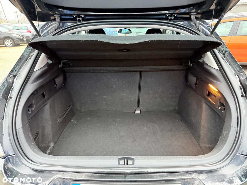 Citroën C4 BlueHDi 100 Selection - 26