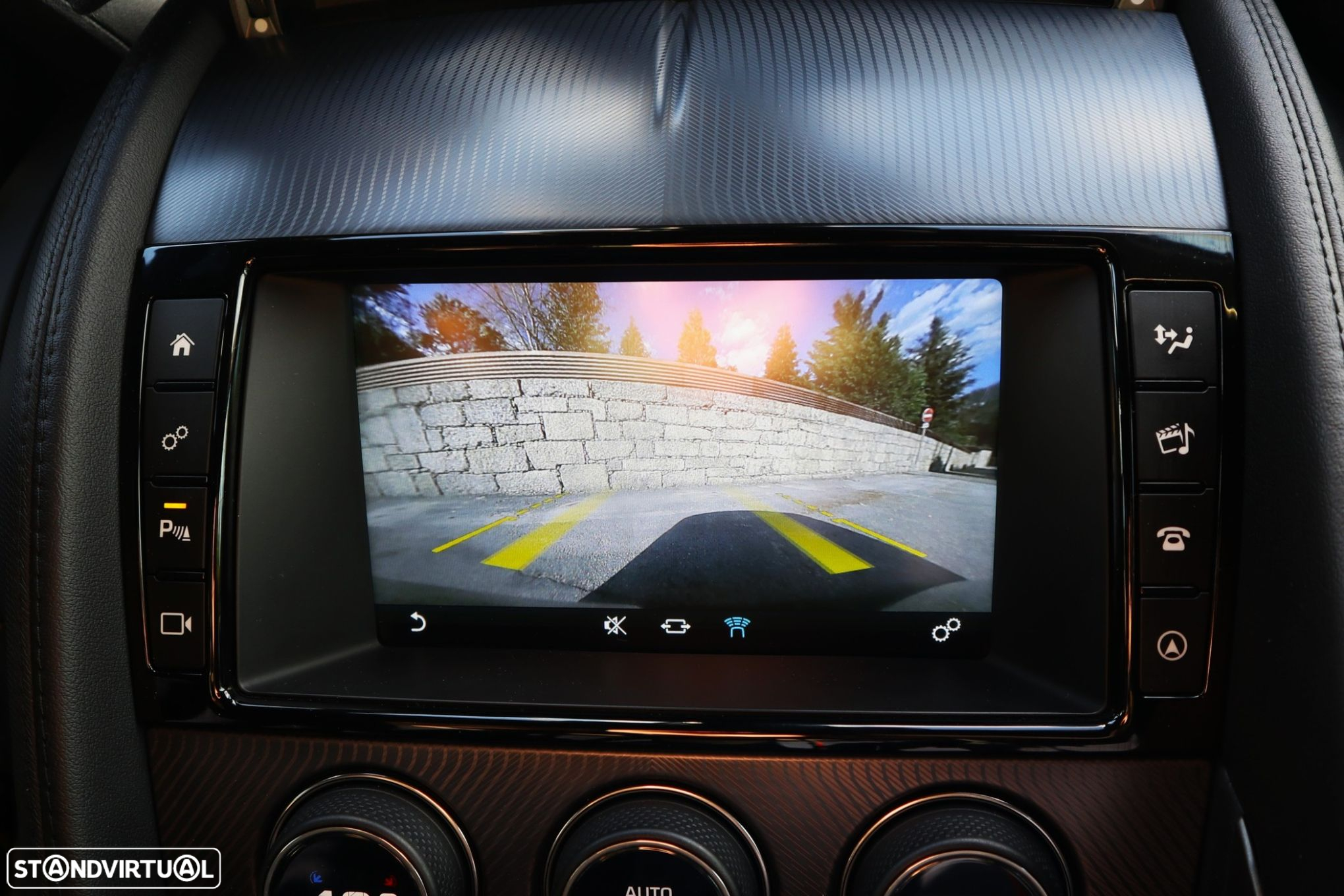 Jaguar F-Type 2.0 i4 R-Dynamic - 42