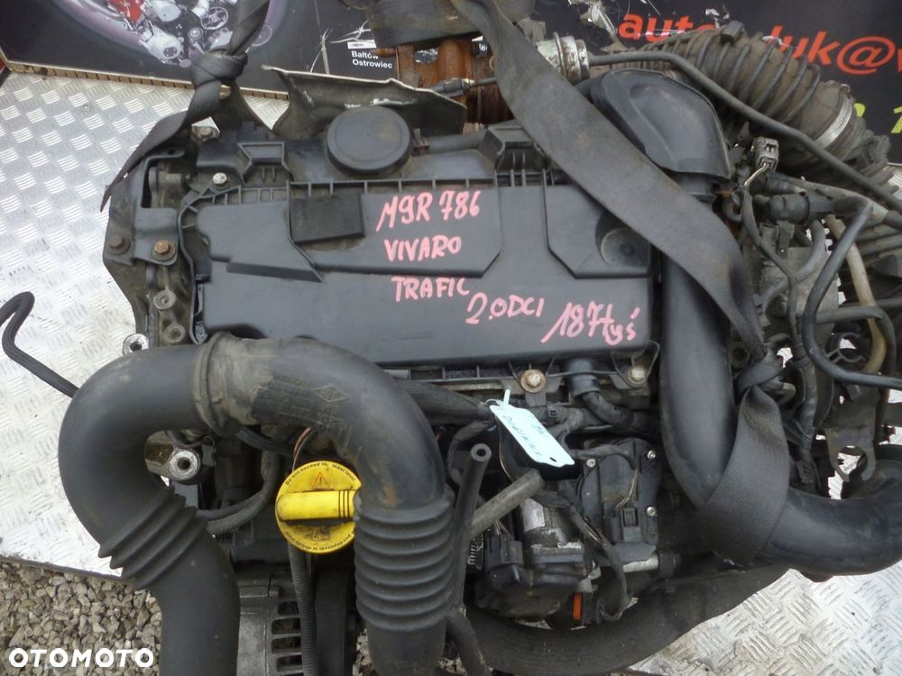 SILNIK KOMPLETNY OPEL VIVARO 2.0 DCI M9R786 187 TYS - 2