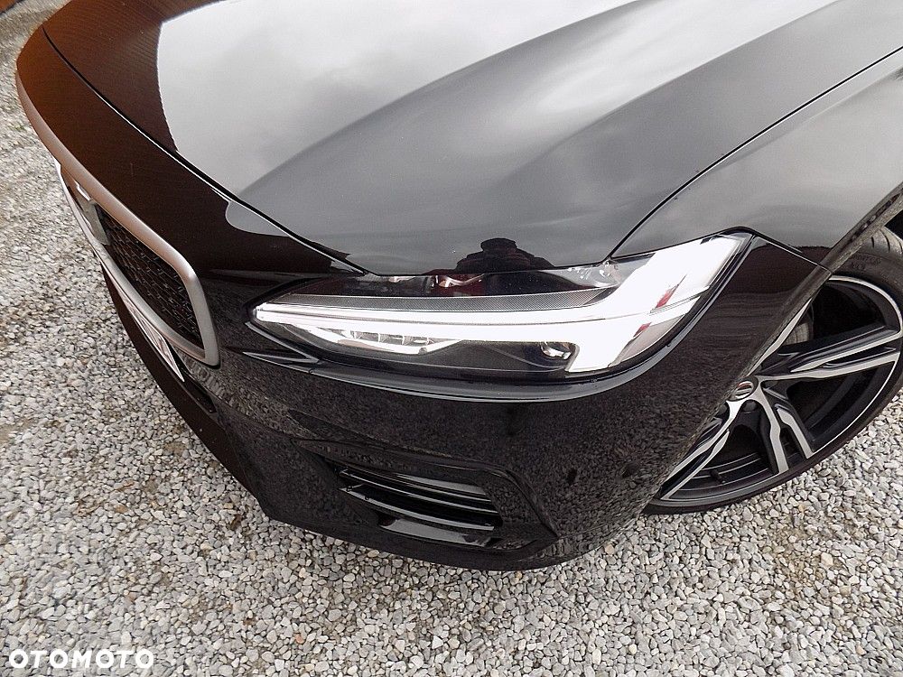 Volvo V90 T8 AWD Plug-In Hybrid R-Design - 29