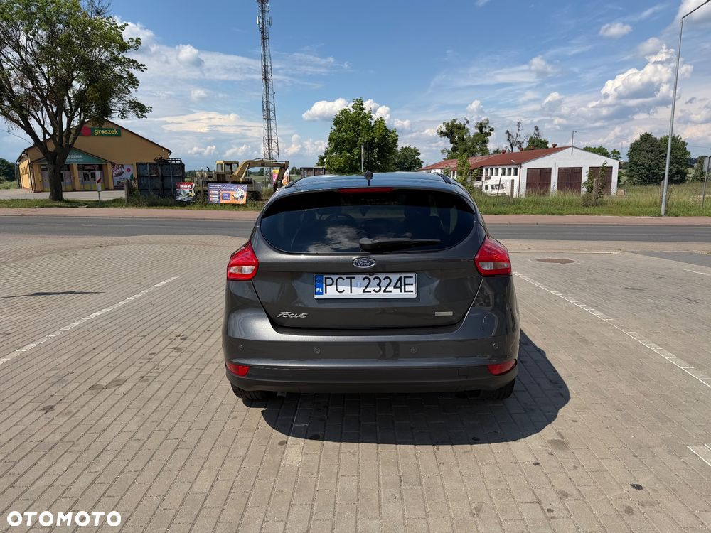 Ford Focus 1.0 EcoBoost Titanium Business - 6