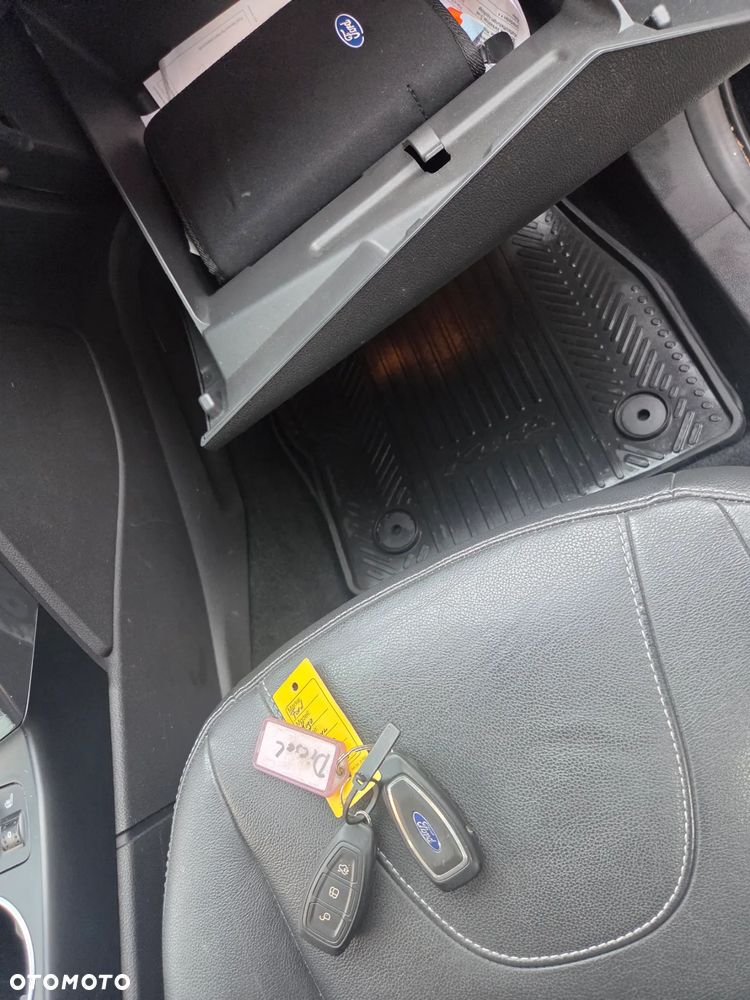 Ford Kuga 2.0 TDCi 4x4 Individual - 9