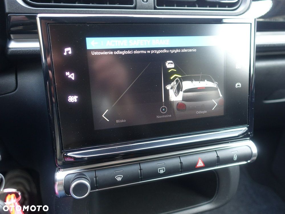 Citroën C3 1.2 PureTech Shine - 22