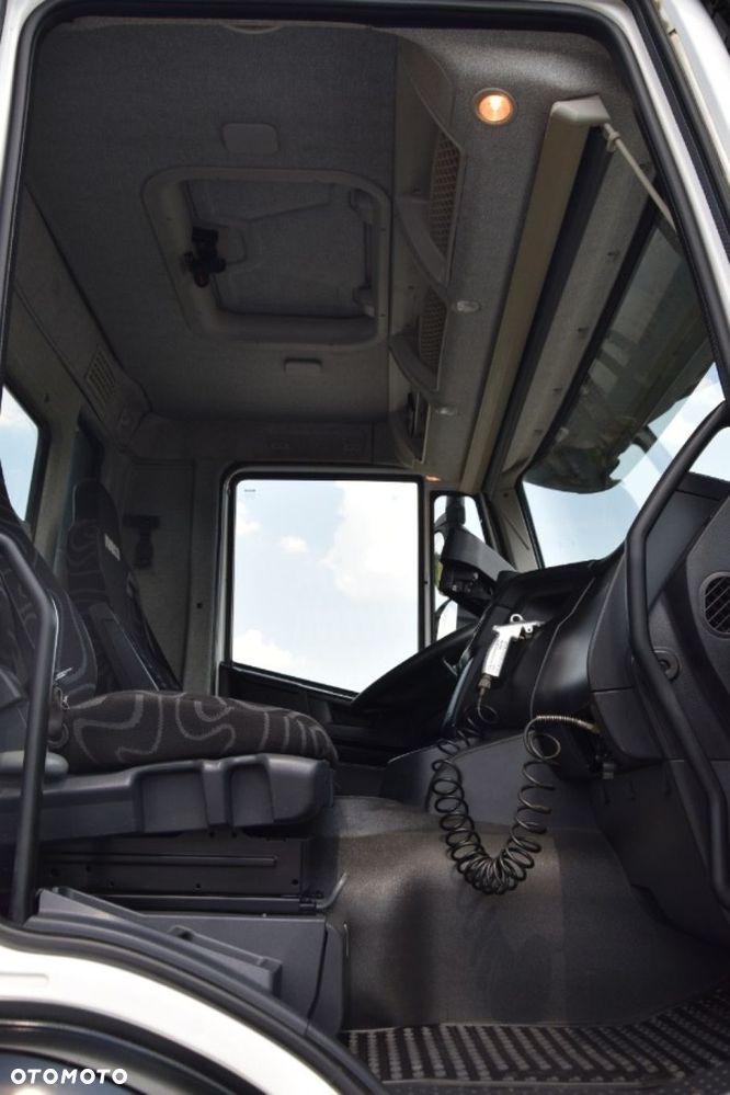 Iveco Magirus Trakker 450 8x4 Meiller Kipper - 33