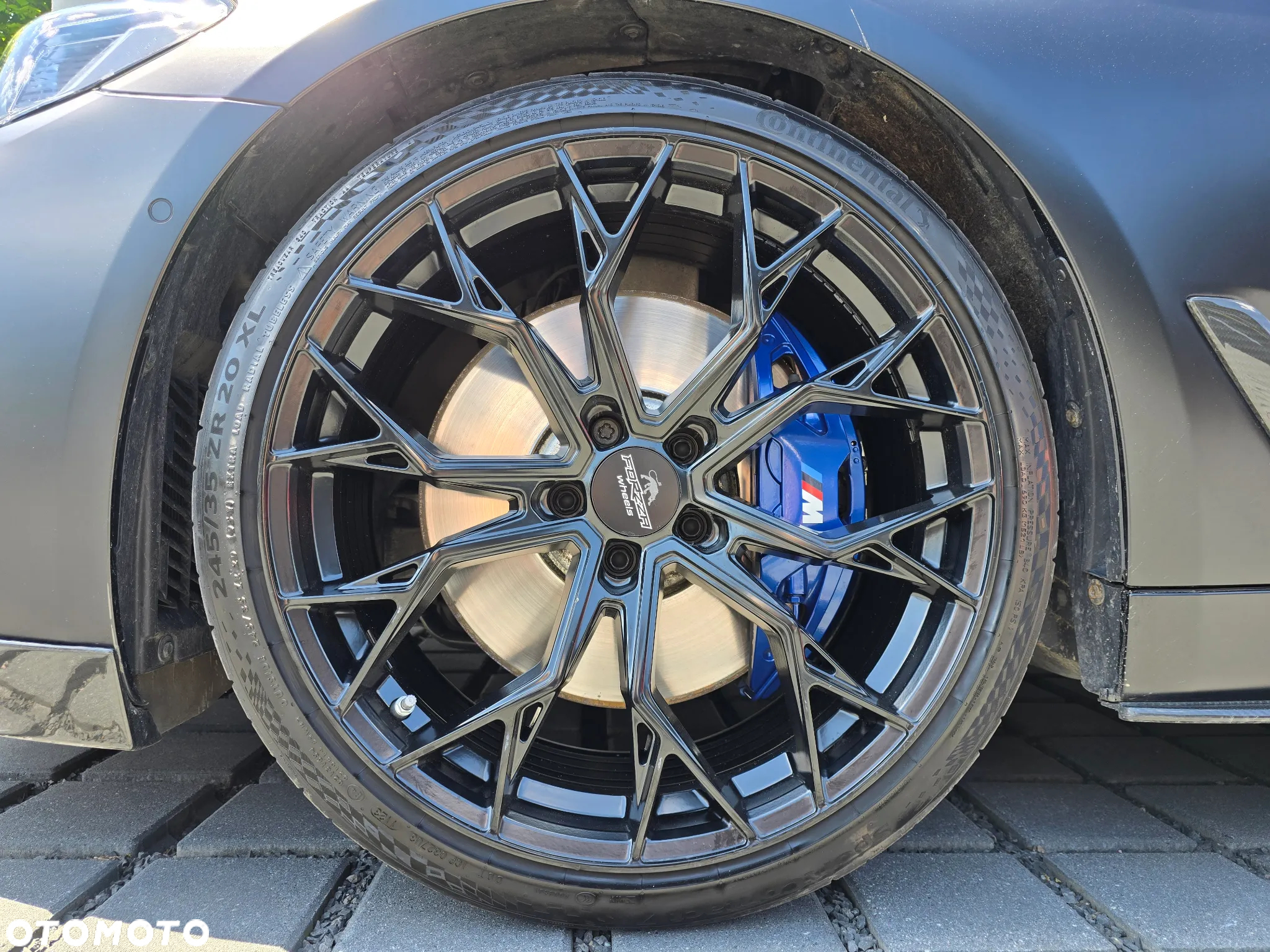 BMW Seria 5 M550i xDrive - 6