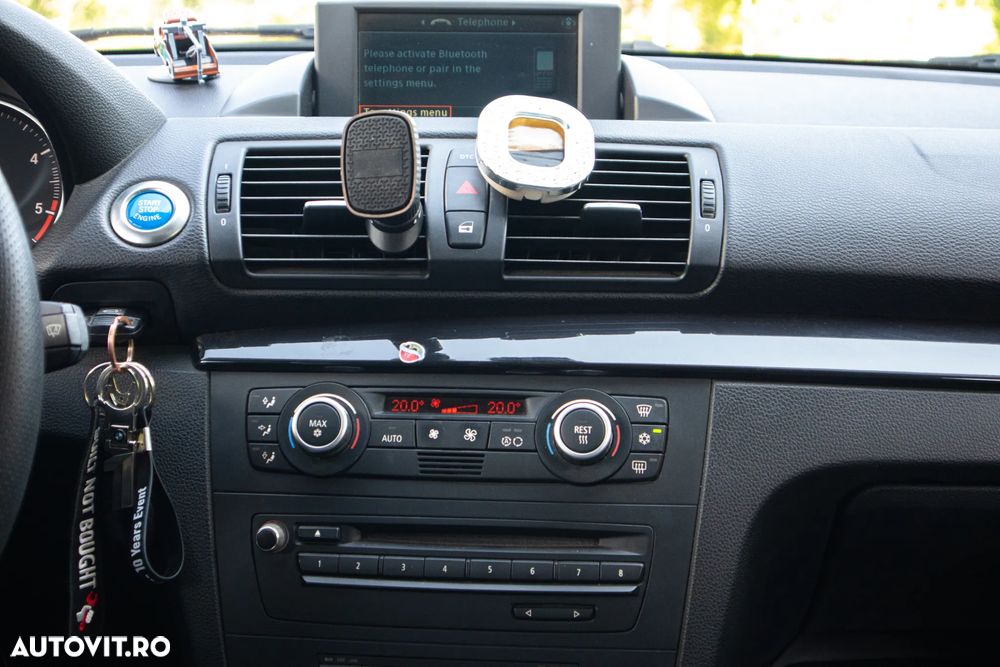 BMW Seria 1 120d Coupe Aut. - 24
