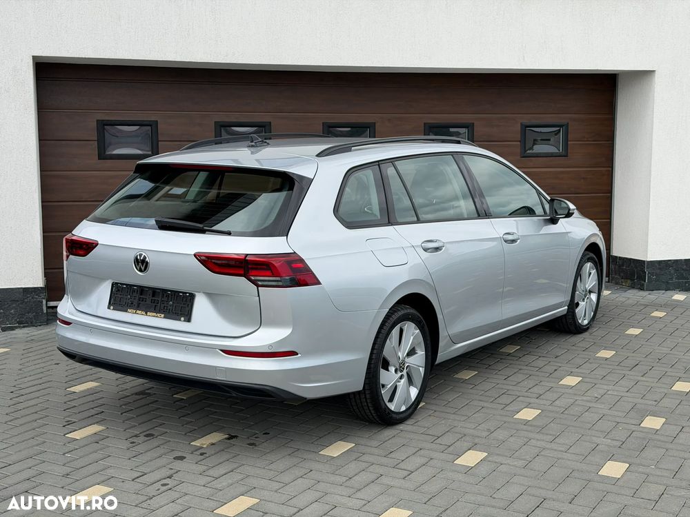 Volkswagen Golf 2.0 TDI SCR Life - 4