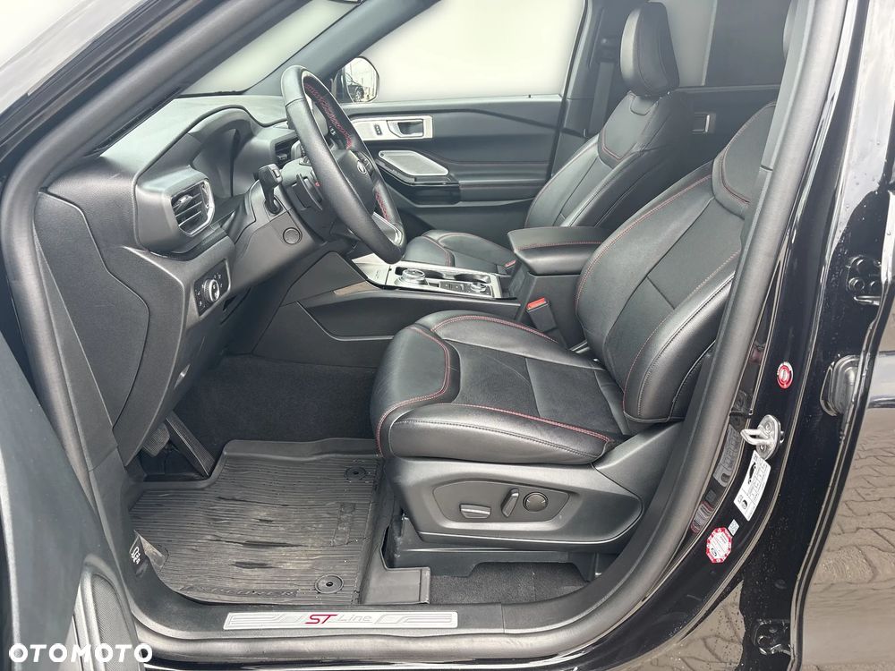Ford Explorer 3.0 EcoBoost PHEV 4WD ST-Line - 12