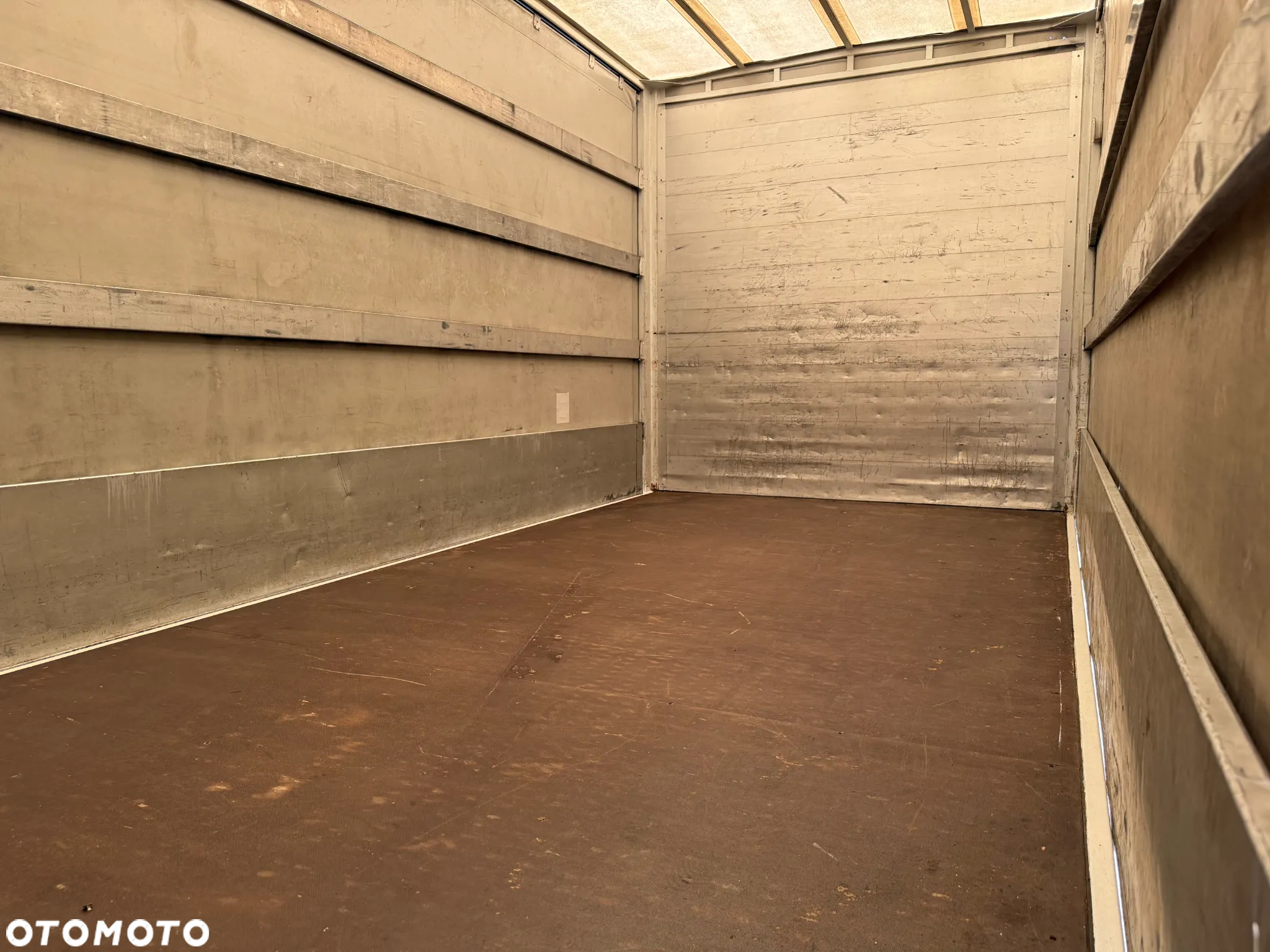 Iveco DAILY 35S14 - 16