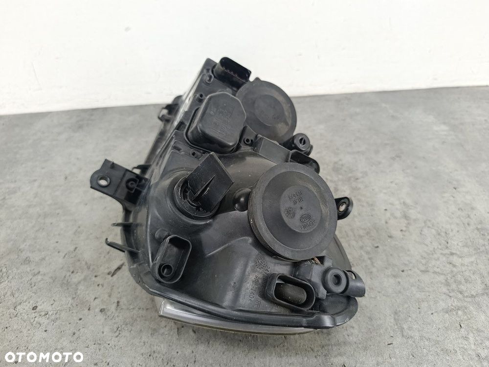 LAMPA PRZÓD PRAWA VW POLO IV FL 9N 6Q1941008AN  1EE247019-02 HELLA  VW - 7