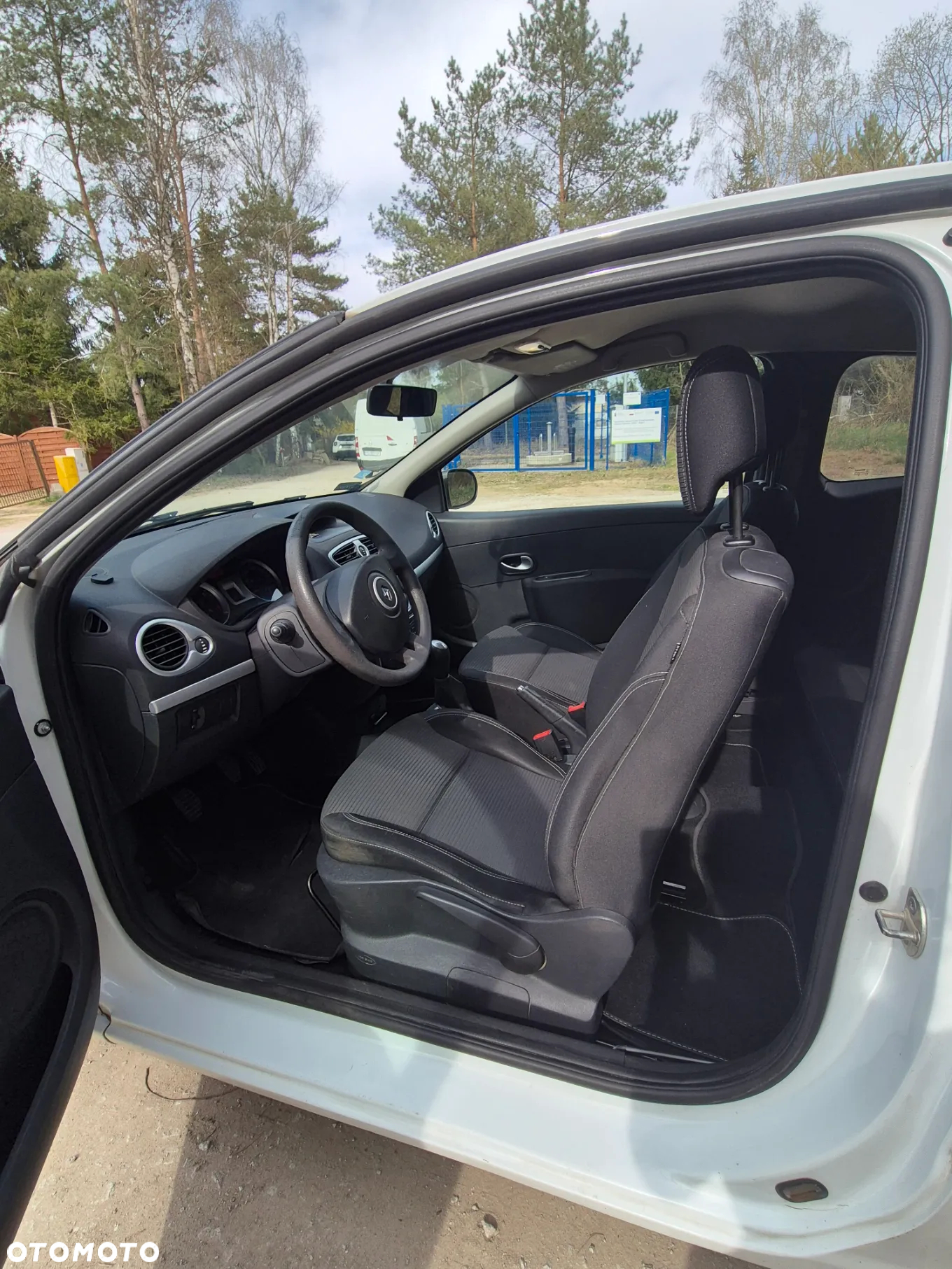 Renault Clio 1.2 16V Authentique - 7