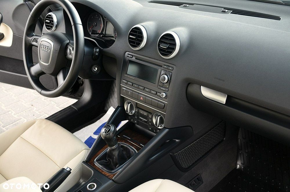 Audi A3 Sportback - 25