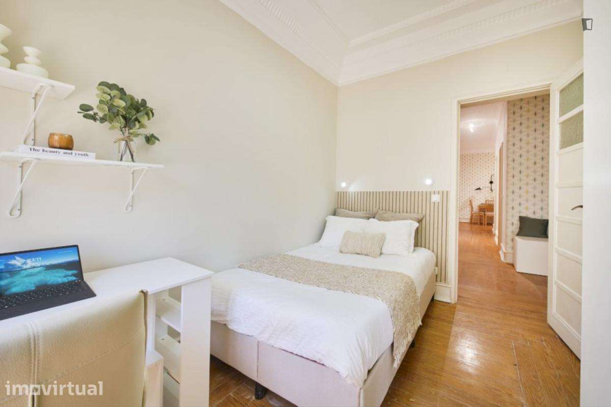 Quarto - localizado em Arroios Lisbon - Grande imagem: 4/26