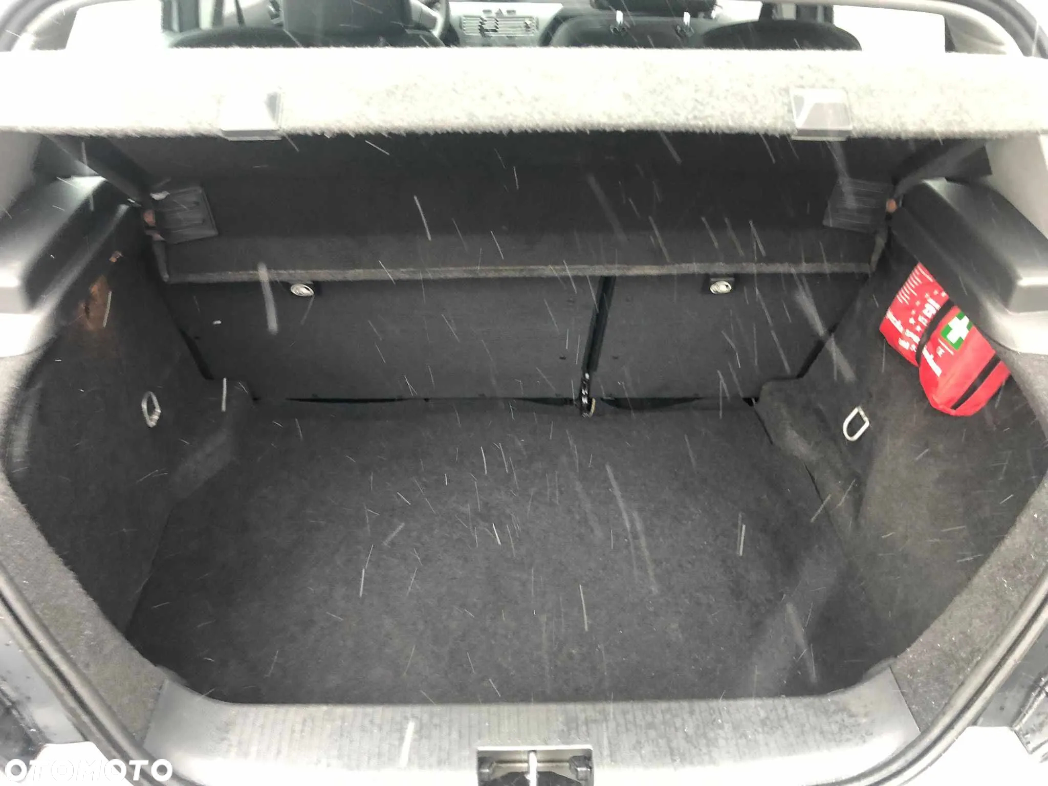 Opel Astra III 1.6 - 9