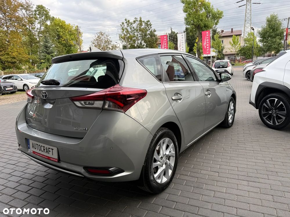 Toyota Auris - 26